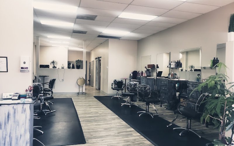 SALON 66 — Beauty salon in Arvada