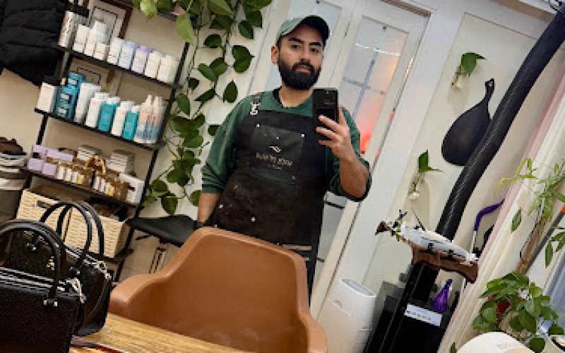 HAŪS OF HAIR — Hair salon in Atlanta