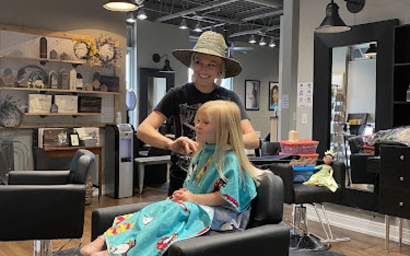 Hidden Beauty Salon