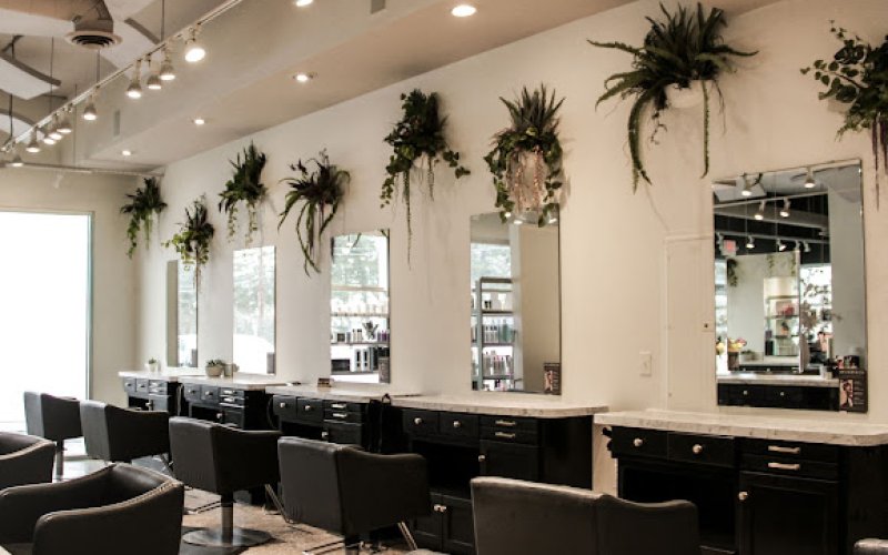 Salon Junallo, a Hair Salon — Beauty salon in Bloomington