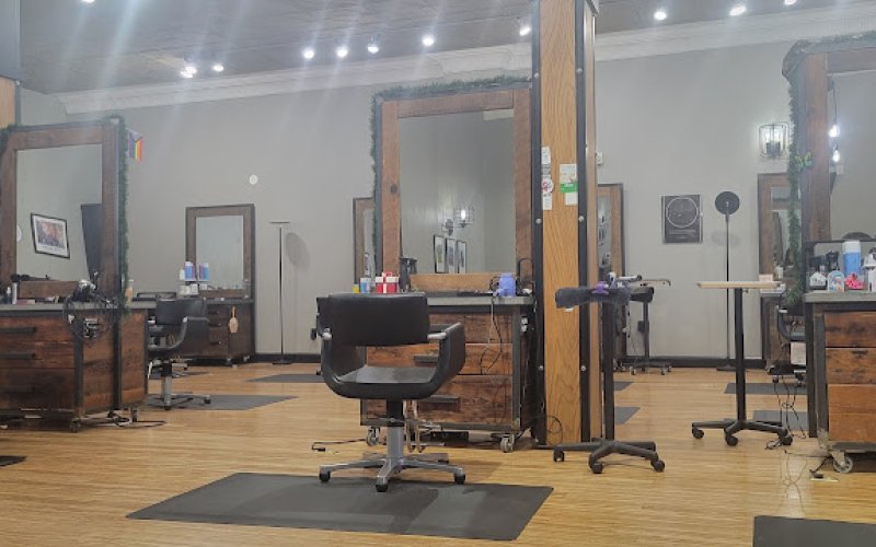Fix Salon — Hair salon in Cedar Rapids