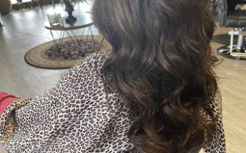 Urban Vintage Hair Studio — Hair salon in Cedar Rapids