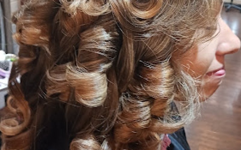 The M Factor Style Company Salon Uptown — Hair salon in Charlotte