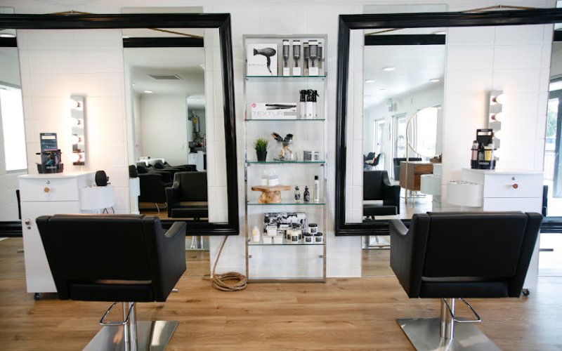 re:TREAT Color Hair + Design Studio Inc.