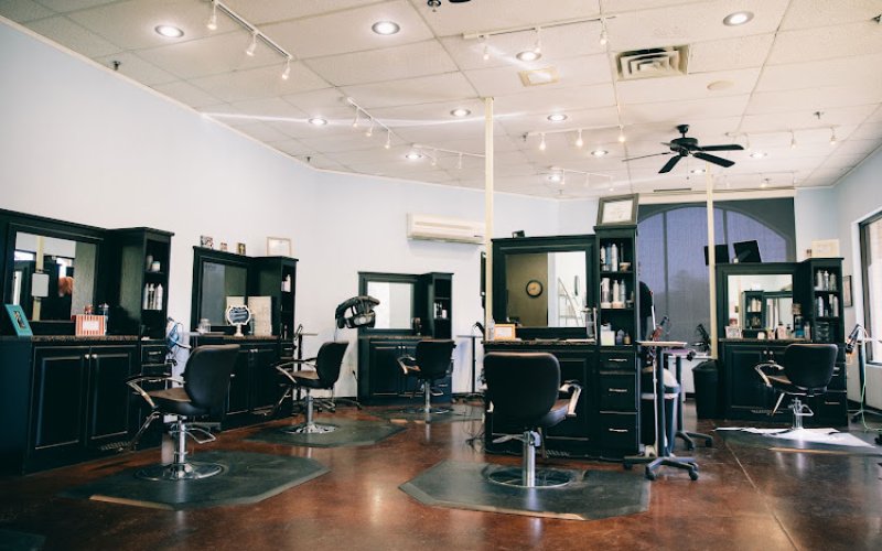 NG salon & tonsorial