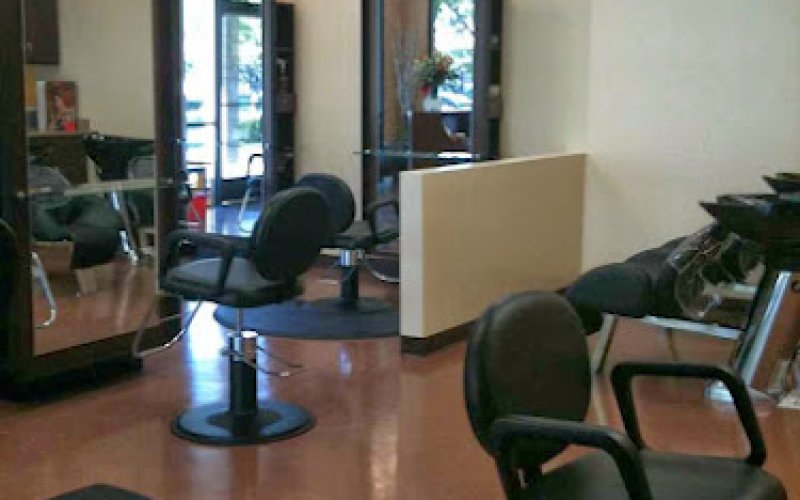 Diablo Salon