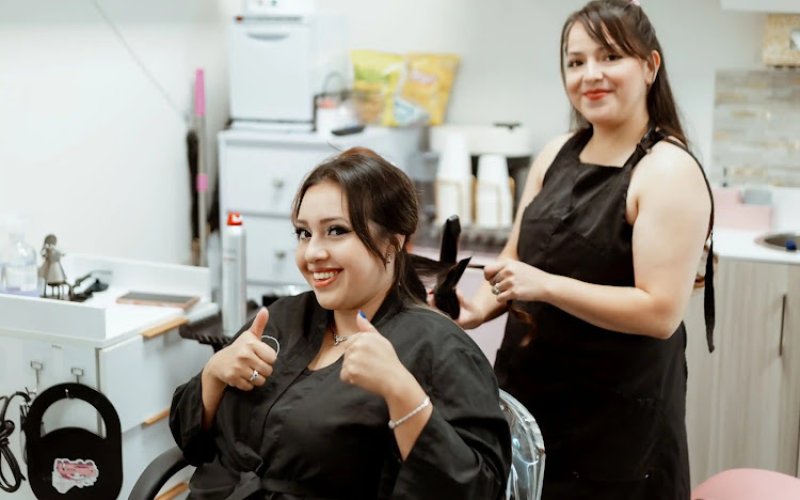 Sola Salons