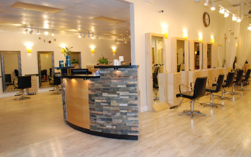 Pink Pony Tail Salon