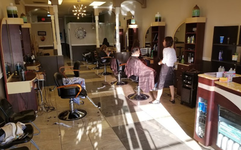 Uniq Salon