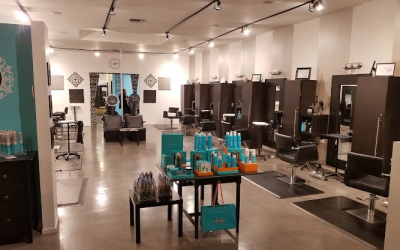 Salon Sultry
