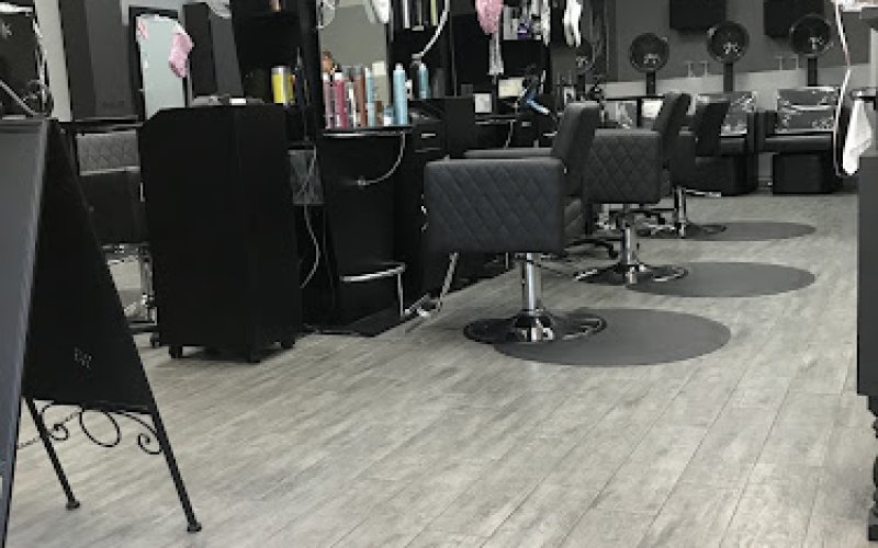 Exsalonce Hair Studio