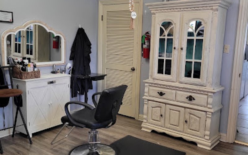 HairPlay Salon — Hair salon in Fort Smith