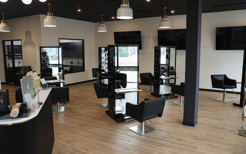 Harper Ellis Salon — Hair salon in Fort Smith