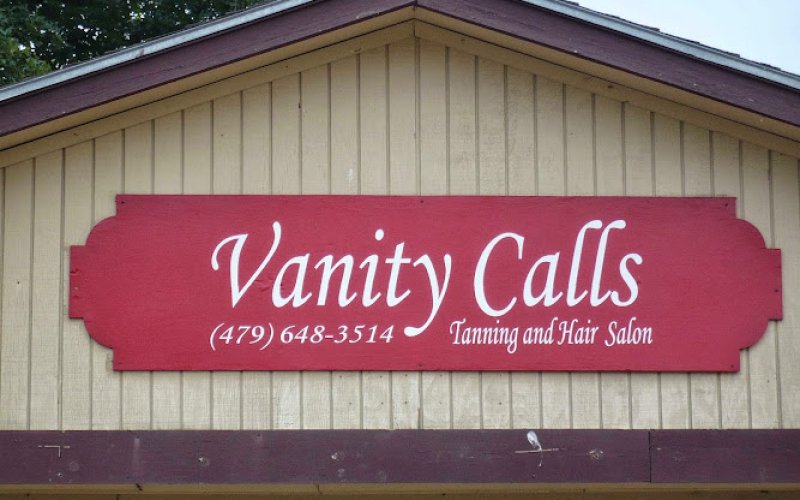 Vanity Calls — Hair salon in Fort Smith