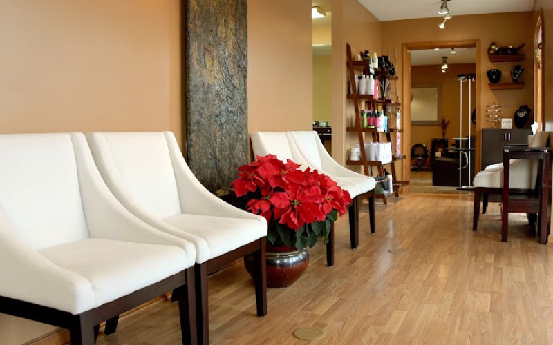 Looks Salon & Spa — Hair salon in Fort Wayne