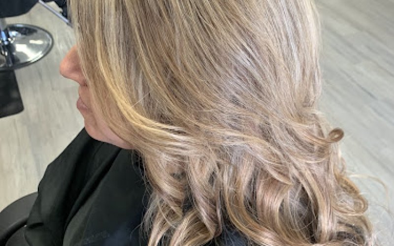 Venus Beauty Salon — Beauty salon in Fresno