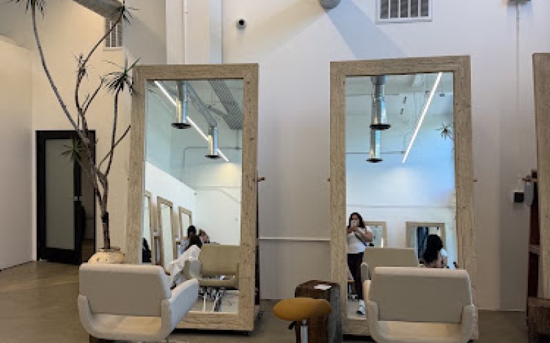 Curly Hair Salon - Fullerton