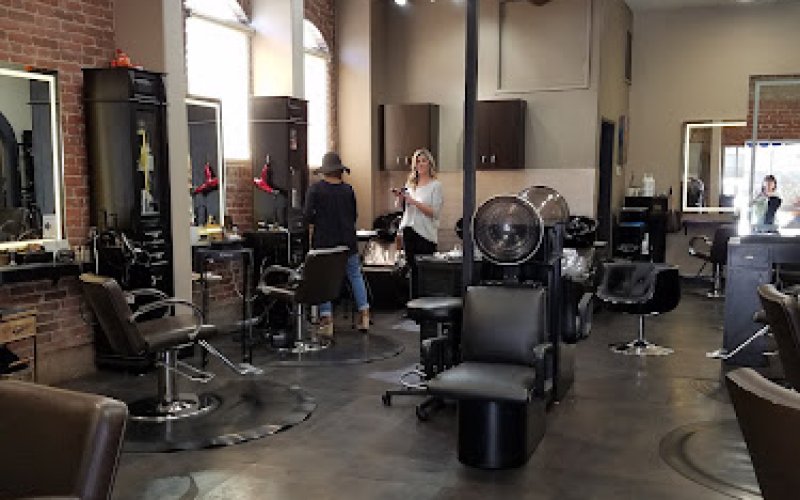 Salon Lujon