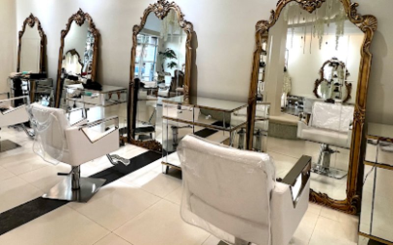 Amadeo Salon
