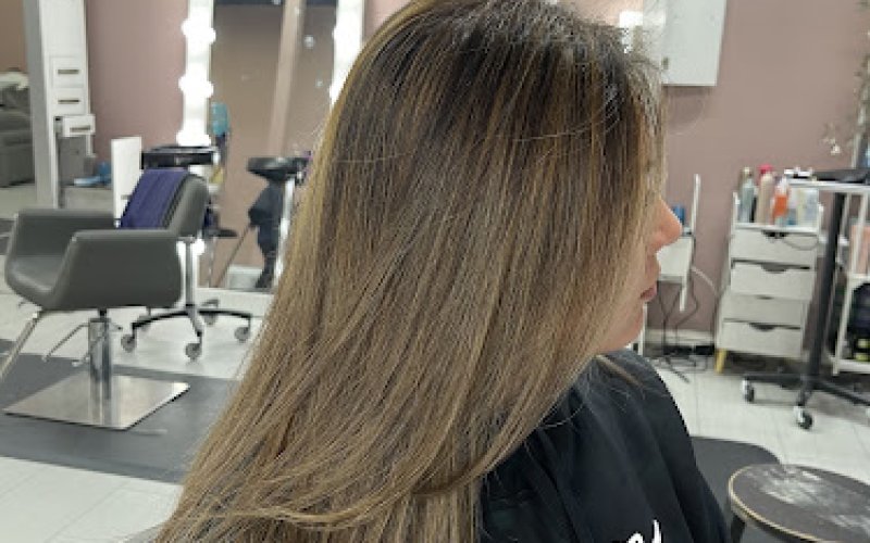 Miranda's Lounge Beauty Salon