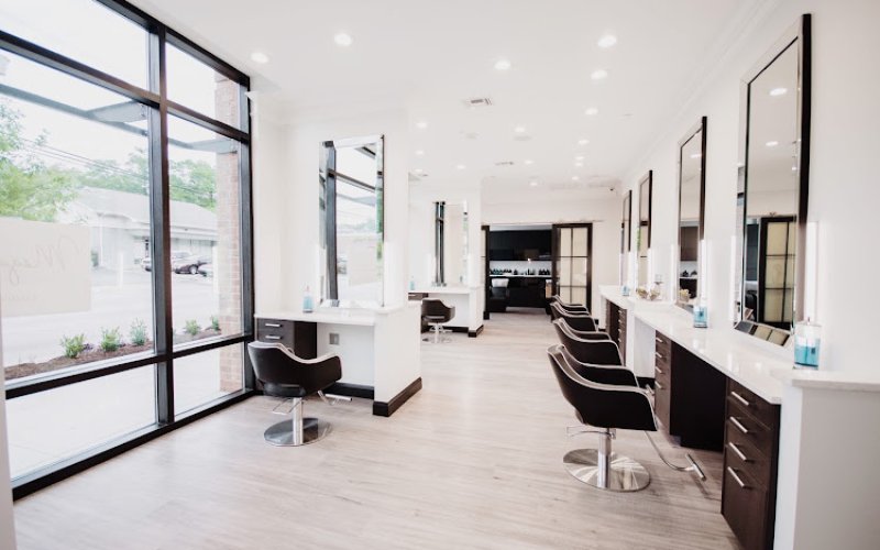Bones and Honey Salon Downtown