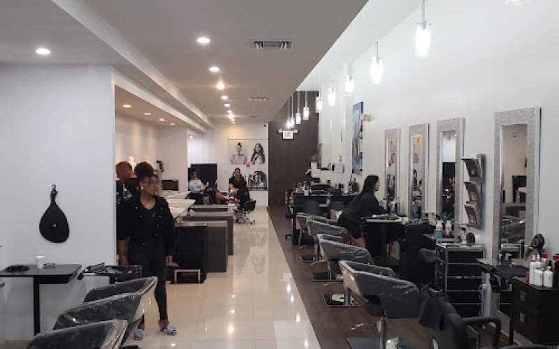 Andres Allen Hair Studio