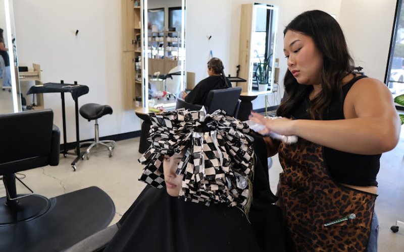 Moxie Huntington Beach — Hair salon in Huntington Beach