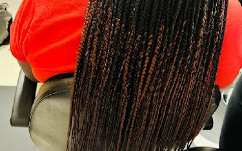 African Queen of Braids