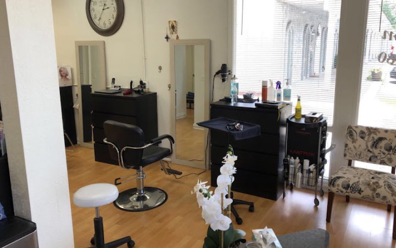 Ella's Salon Jacksonville — Hair salon in Jacksonville