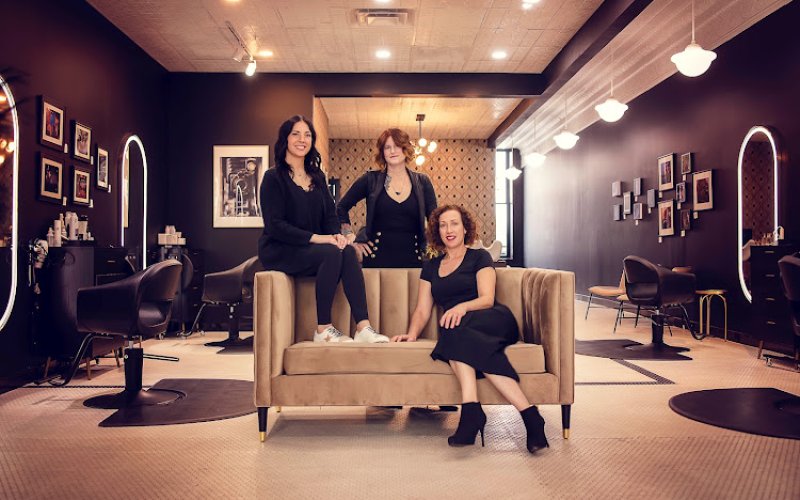 Salon Noir