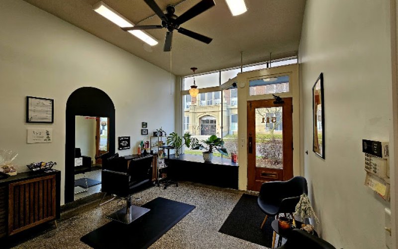 SWAY Salon