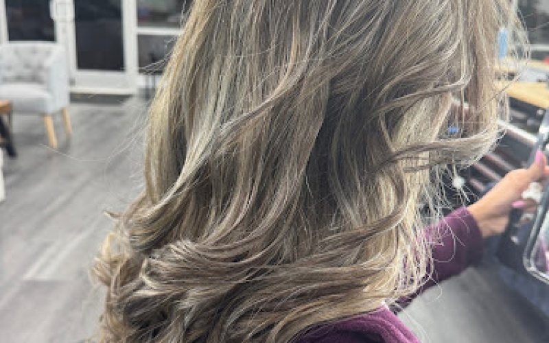 Pro Fade Barber & Beauty Salon