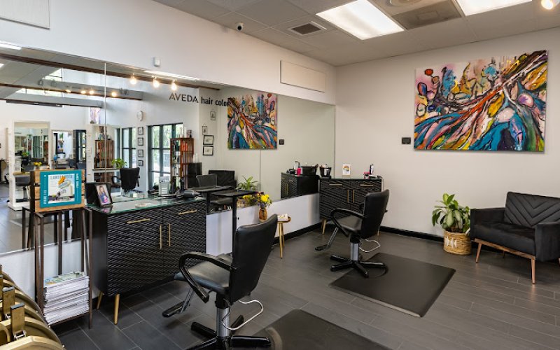 Venue Salon — Beauty salon in Lakeland