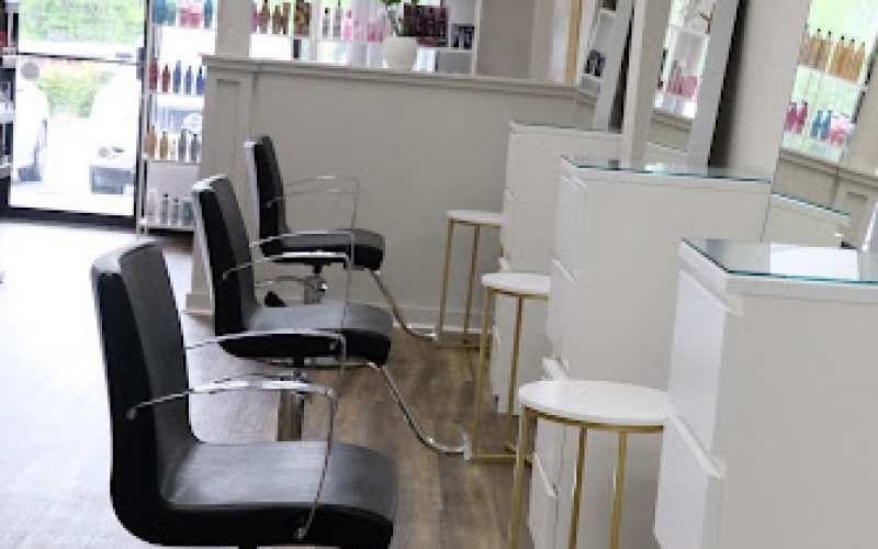 Salon Gloss