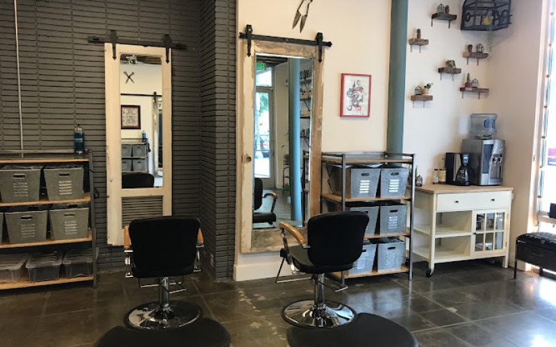 Freebirds Salon