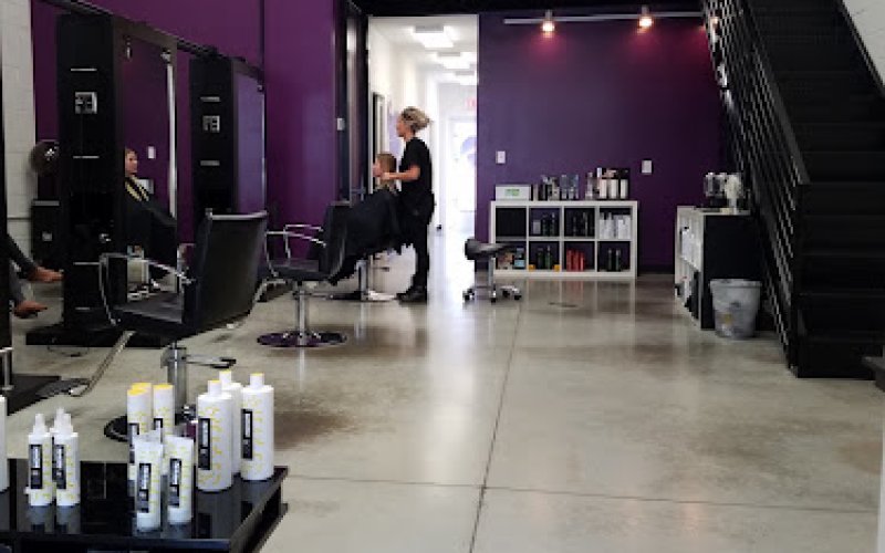 Maven Salon