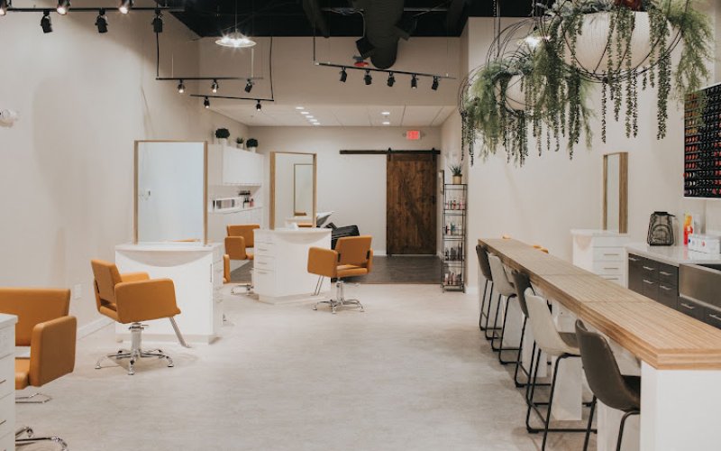 MW Hair Studio