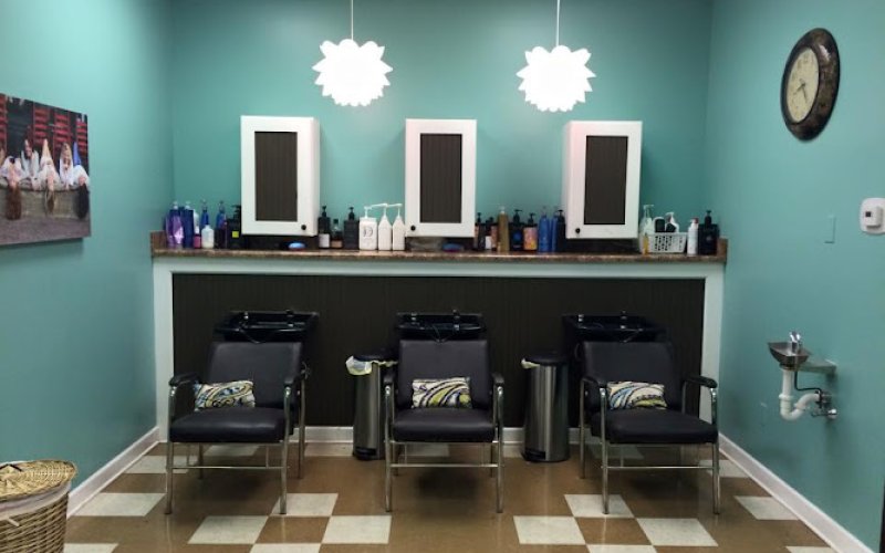 Vanity Salon