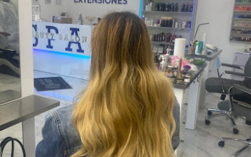 Reino de Extensiones Beauty Salon & Spa — Beauty salon in Miami Gardens