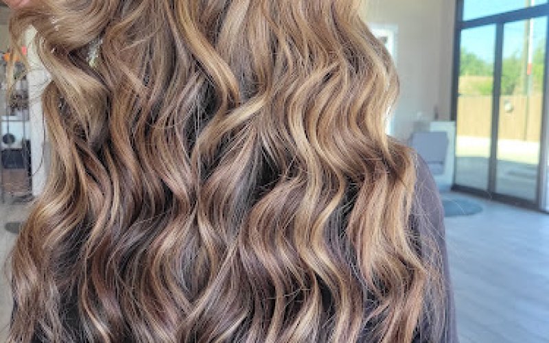 Renovate Hair Salon — Hair salon in Midland