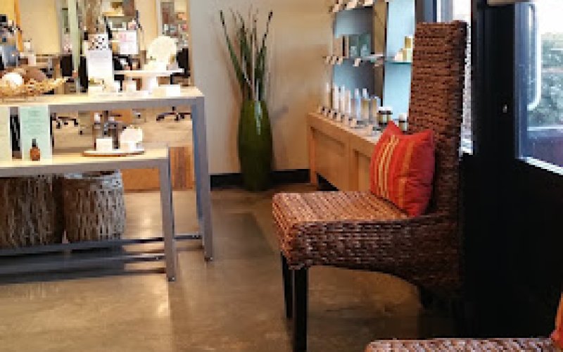 Amplify Salon + Spa