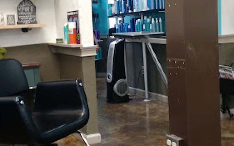 Olivia A Salon