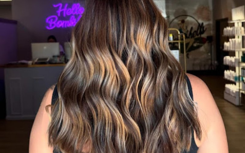 Bombshells Hair Studio