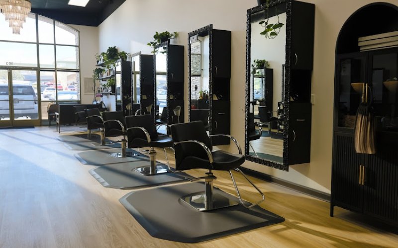 Salon SoVa