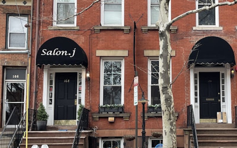 Salon j