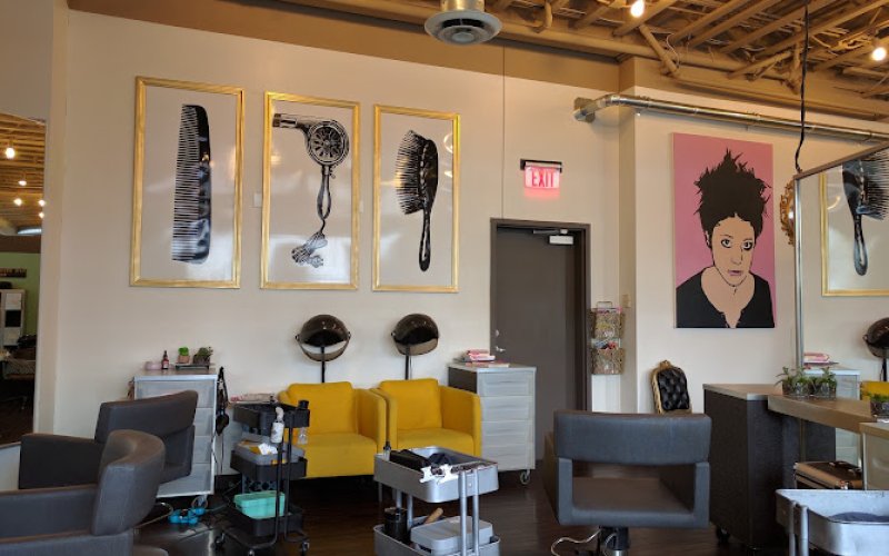 Dye Beauty Bar