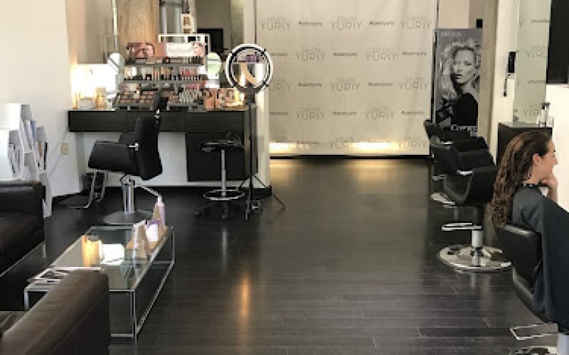 Salon Yuriy