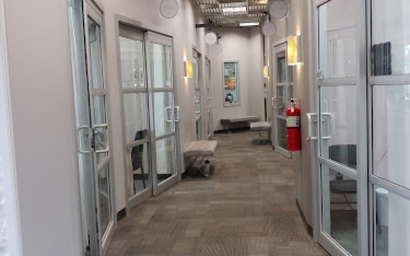 Sola Salons
