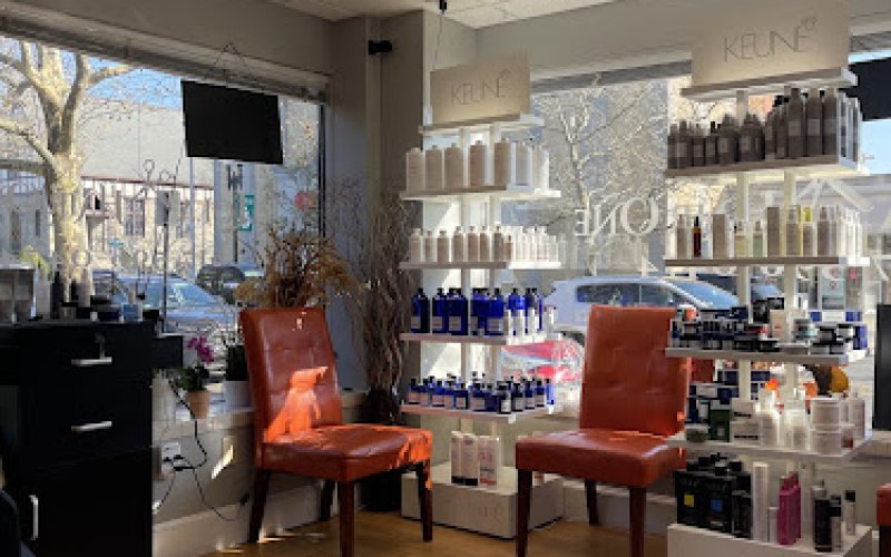 Lola Hair One ( in Beale st, Quincy) — Hair salon in Quincy