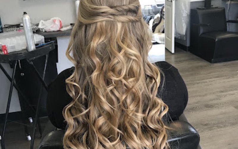 Bella Luna Salon